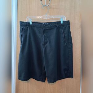 Black Athletic Knee-Length Shorts Mens 34
